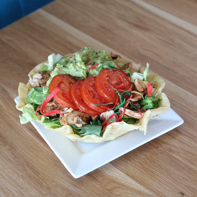 Oja-Roja Salad.